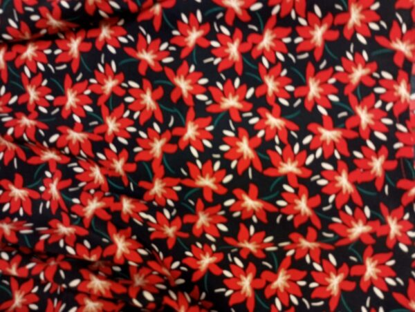 Blusinha floral vermelha e azul  G - Image 3