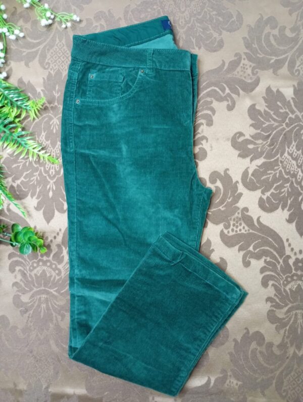 Calça de veludo verde Tamanho 42