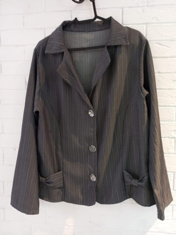 Blazer estiloso Cinza riscado   G