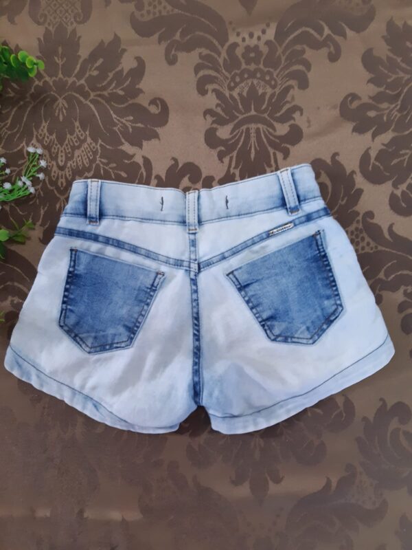 Shorts infantil tamanho 10 - Image 2